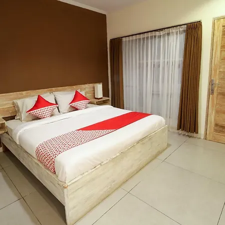 Mesari Beach Inn & Stables
